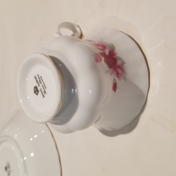 Tea  cup and SAUCE - Picture 5 of 8